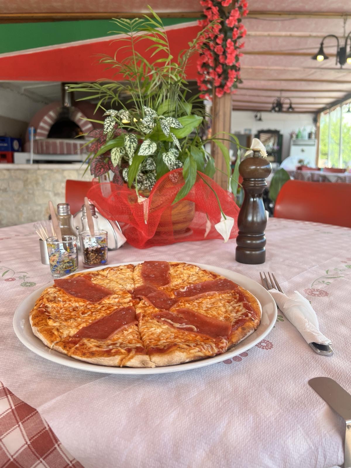 Pepperoni pizza